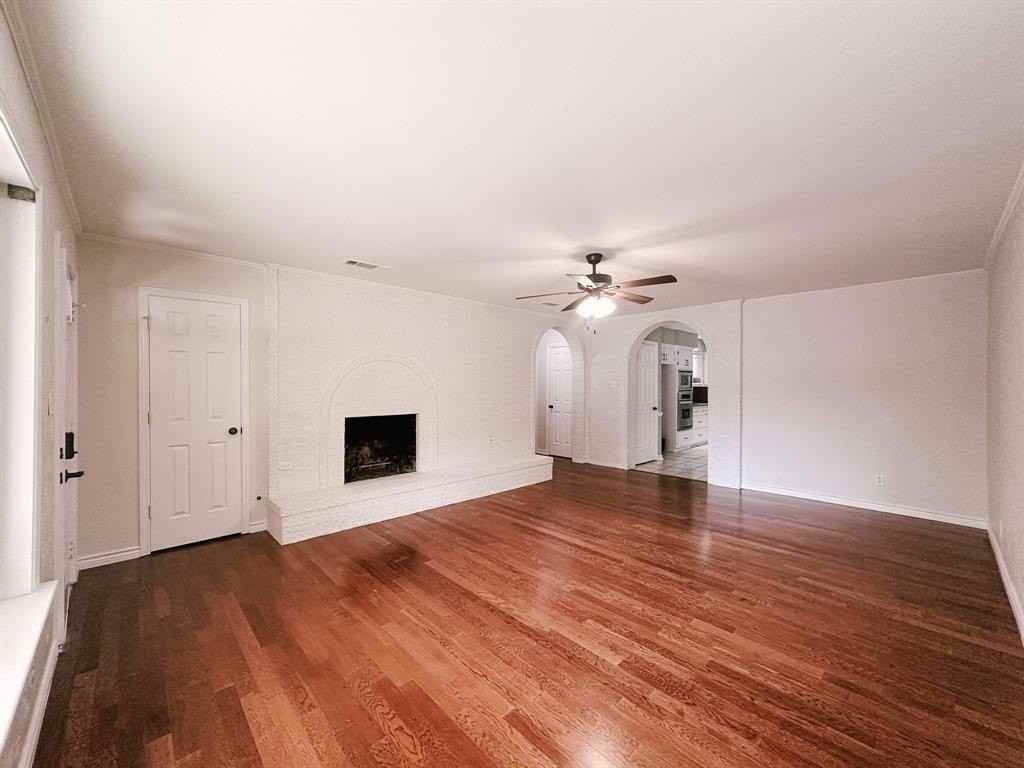 6616 Crooked Lane - Photo 6 of 36