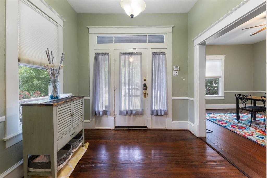 5502 Victor St - Photo 5 of 22