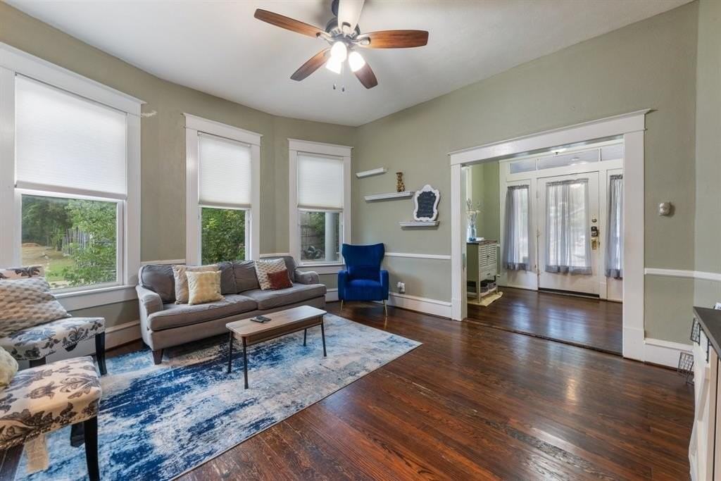 5502 Victor St - Photo 7 of 22