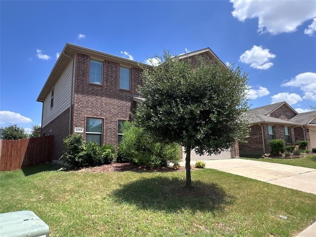 8209 Flythe Mill Rd - Photo 3 of 33