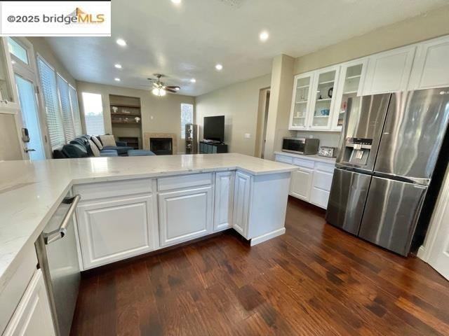 709 Thompsons Dr - Photo 5 of 9