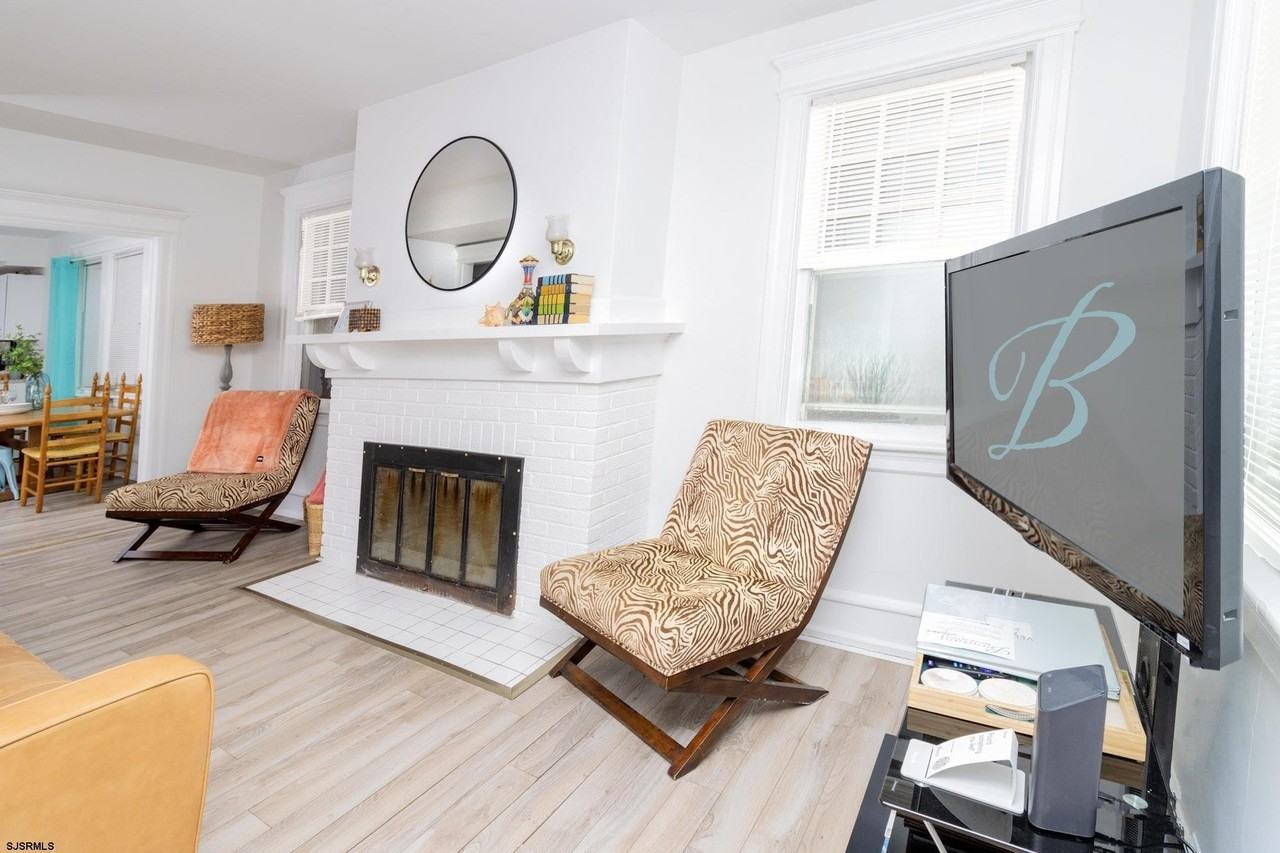 5 N Newport Ave - Photo 3 of 19