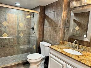 20562 Ne 30th Ave - Photo 2 of 8