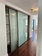 20562 Ne 30th Ave - Photo 7 of 8
