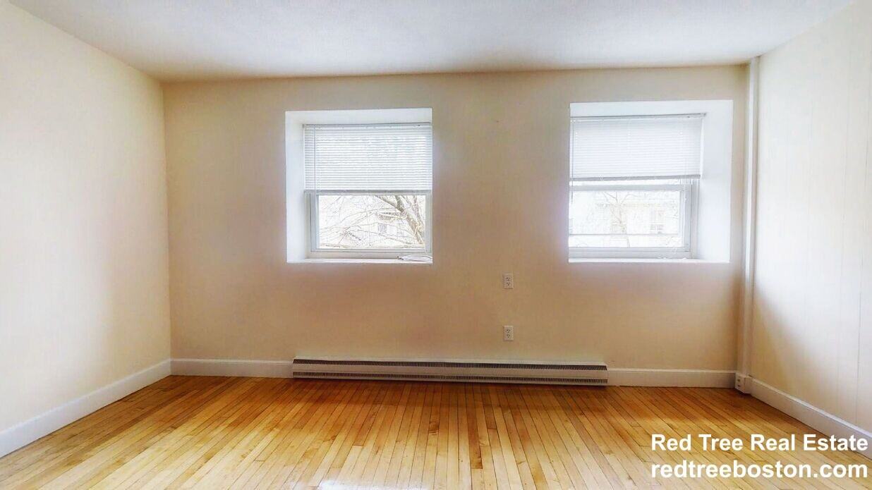 20 Armington St #14 - Photo 2 of 7