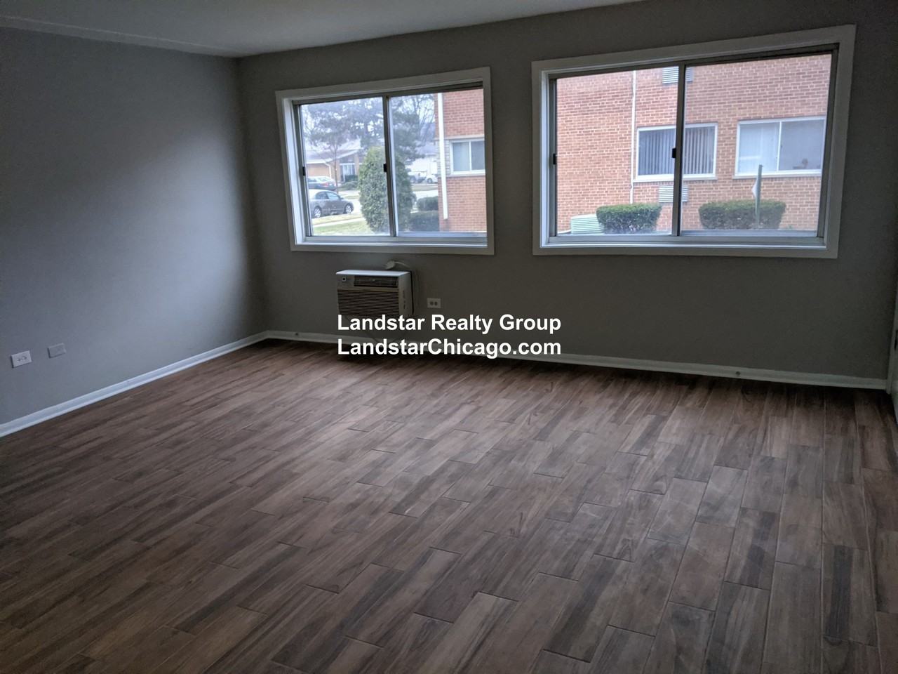 1316 Carol St #1A - Photo 4 of 14