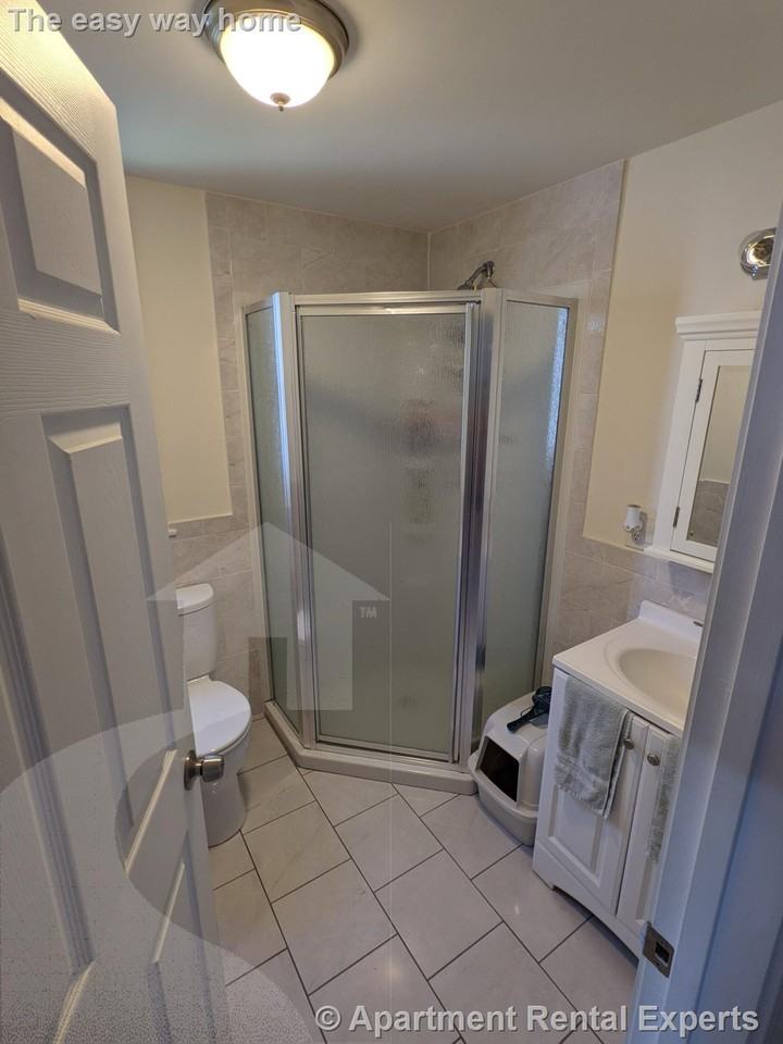 12 Beacon Ter #3 - Photo 2 of 10