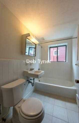 Chester St #93 - Photo 3 of 6