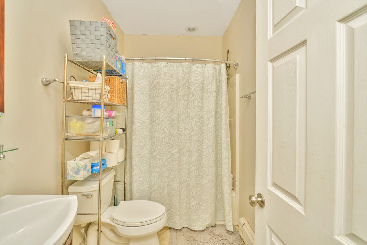 Pearl St #1 - Photo 5 of 15