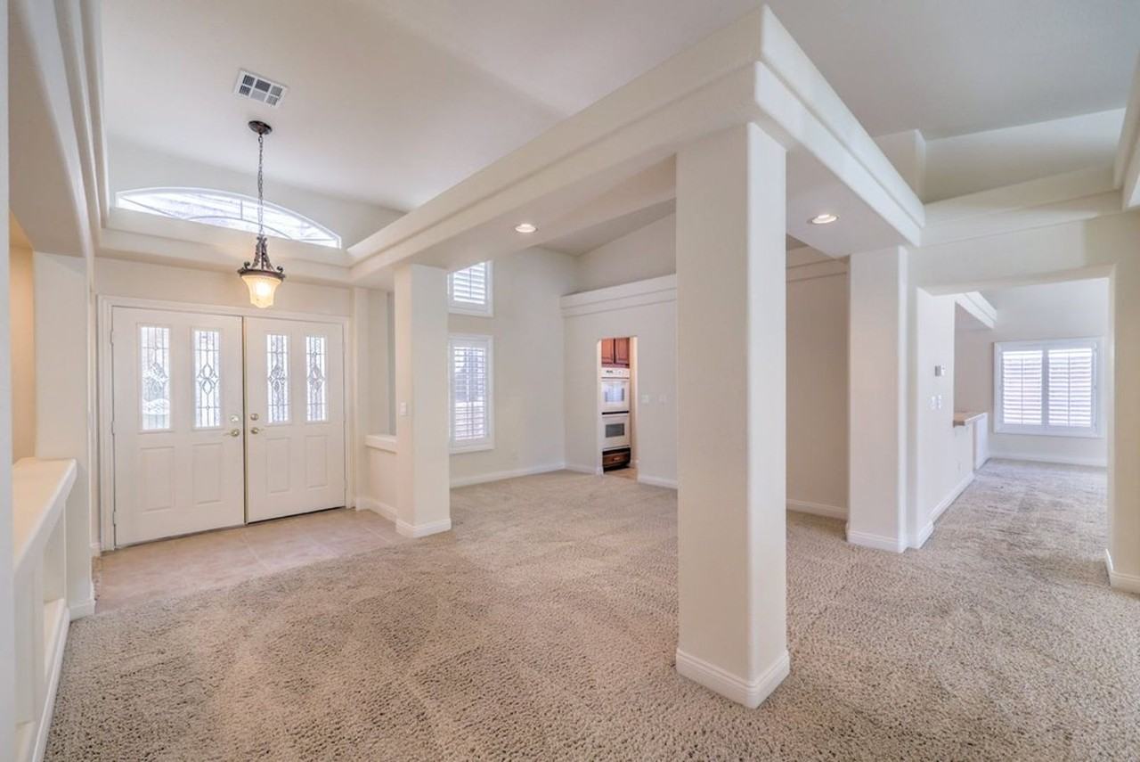 6299 Pale Pavilion Ave - Photo 6 of 40