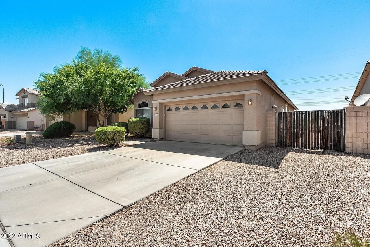 322 South 120th Avenue - Photo 3 of 28