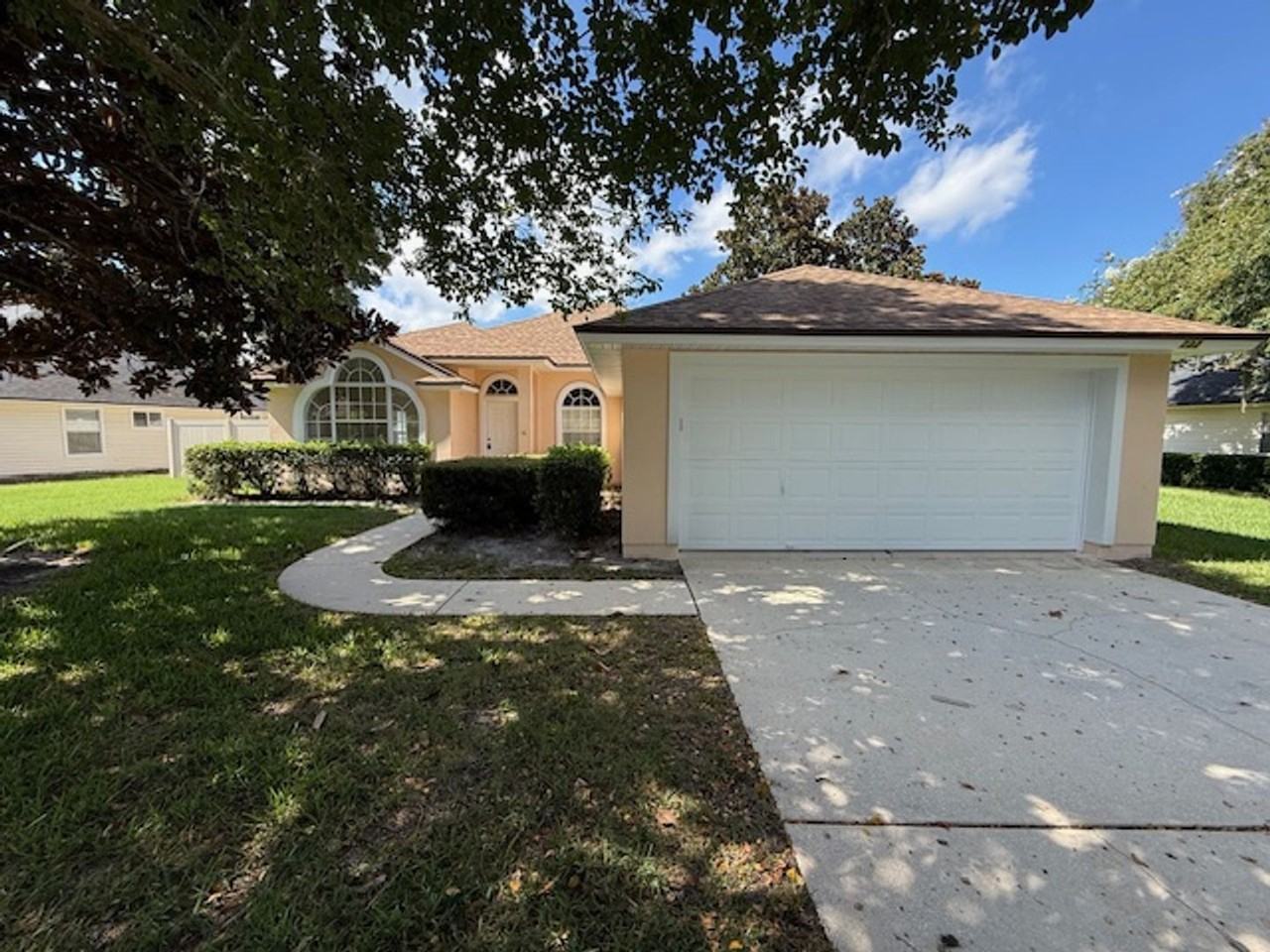 732 Grand Parke Dr - Photo 2 of 33