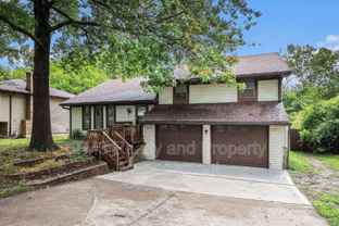 2409 S 17th Ter - Photo 1 of 1