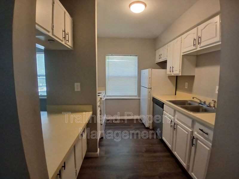 2725 Campbell Street #2725-1NW - Photo 6 of 25