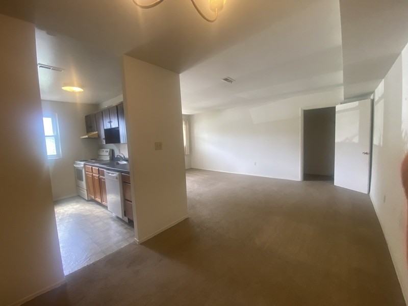 115 Miller Rd #D - Photo 2 of 11