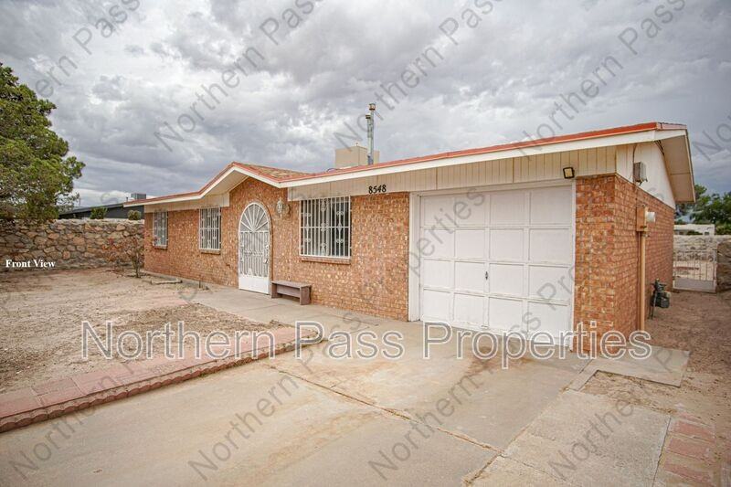 8548 Arboleda Dr
