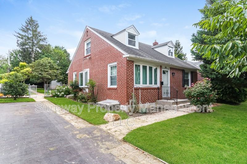 350 Larchwood Rd - Photo 2 of 20