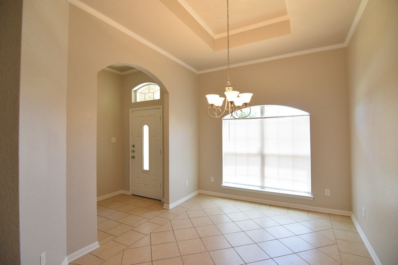 3501 Salt Fork Dr - Photo 7 of 21