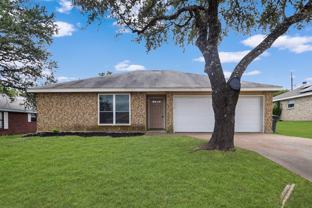 203 Bronc Dr - Photo 1 of 1