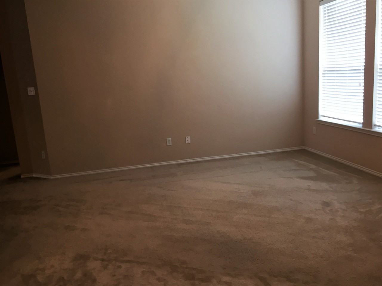 3820 Denridge Lane - Photo 7 of 10