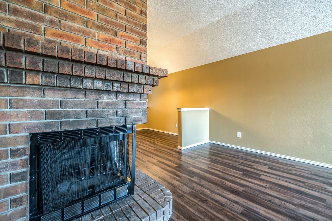 721 Westover Dr - Photo 3 of 8