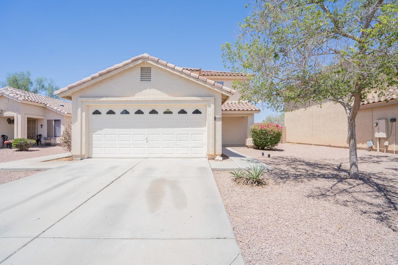 13002 W Paradise Dr - Photo 3 of 36