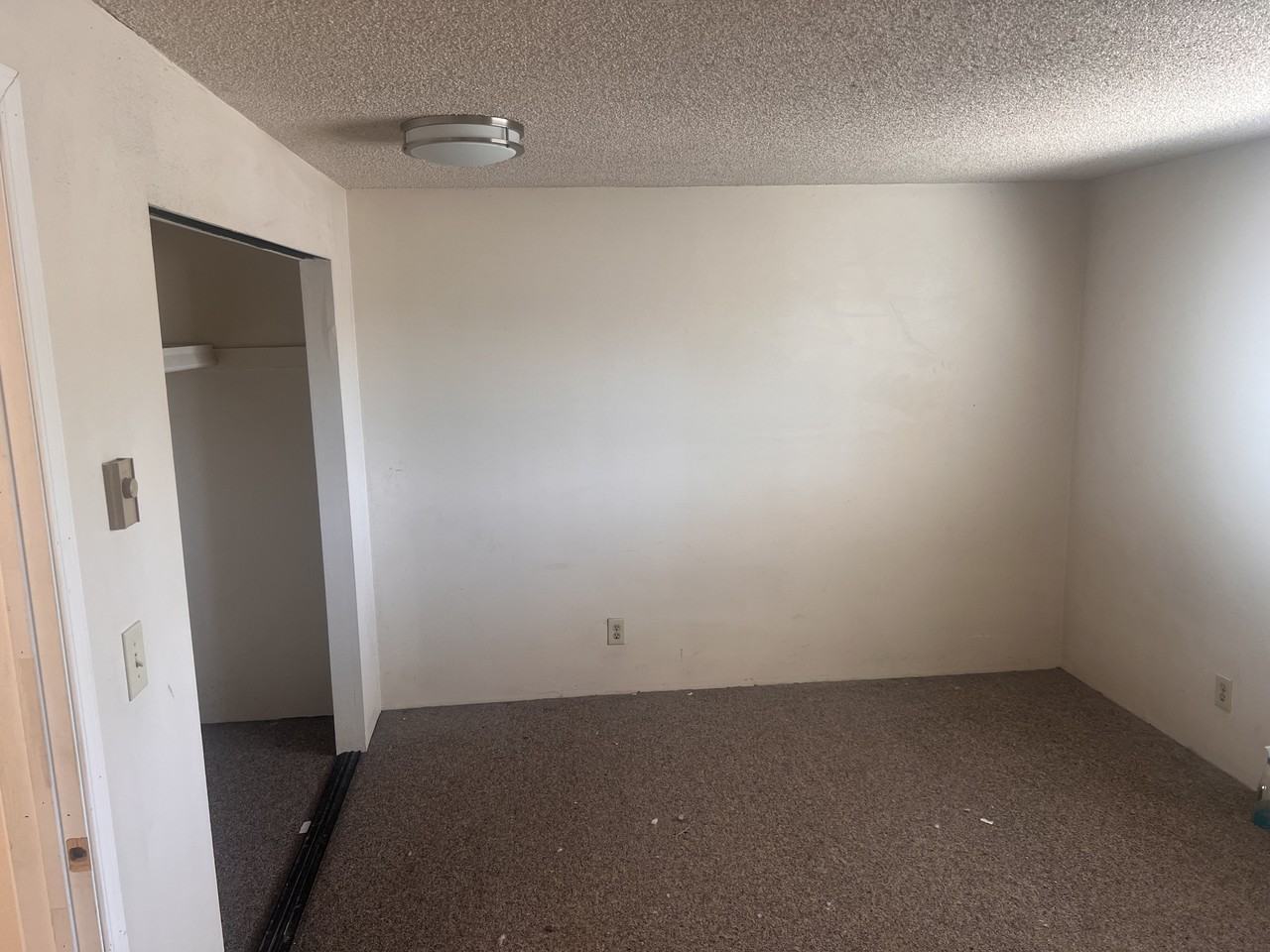 1720 Court St Ne #1720 - Photo 6 of 12