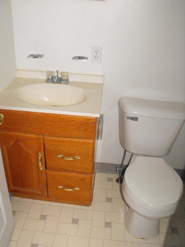 Thenius St #3L - Photo 4 of 4