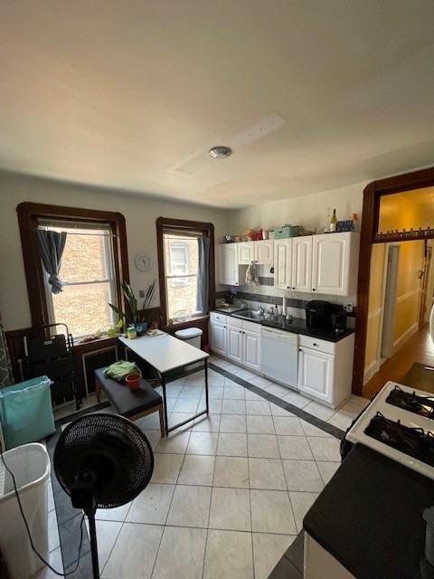 4 Litchfield St #1 - Photo 7 of 15