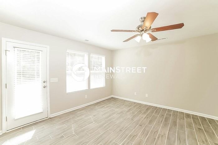 219 Baybrook Ln - Photo 3 of 16