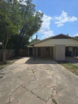 904 N Bishop St #A - Photo 1 of 1