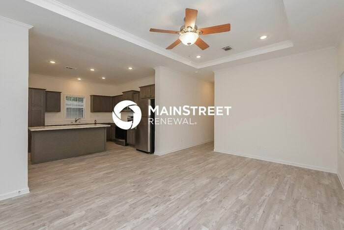 1812 12th Ave S - Photo 3 of 16