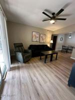 featured image of 1385 W University Ave #292