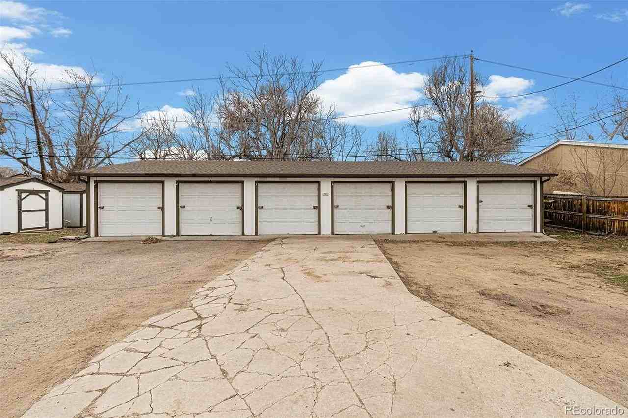 4355 Moore Street - Photo 6 of 10