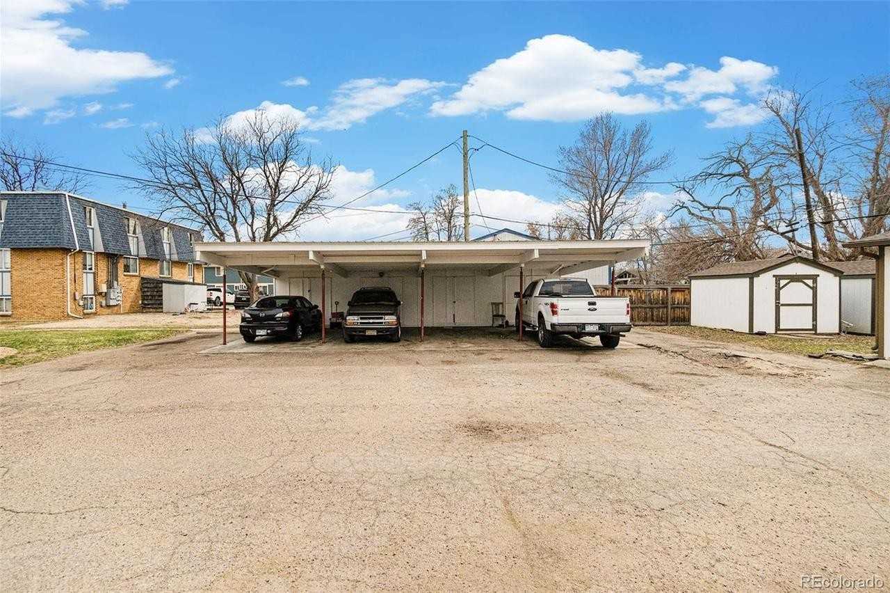 4355 Moore Street - Photo 7 of 10