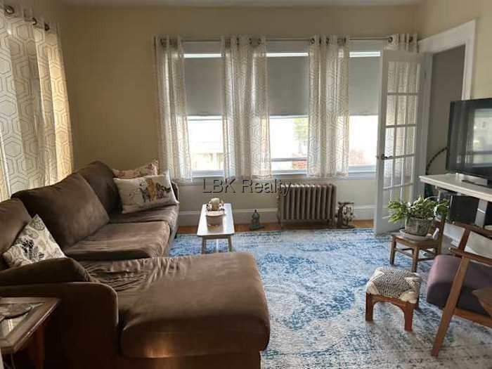 22 Melville Avenue - Photo 2 of 16