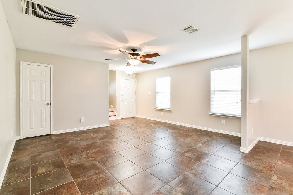 4722 San Antonio River Dr - Photo 3 of 15
