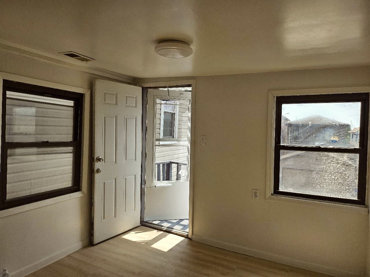 3026 S Broad St #2 - Photo 7 of 15