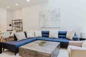 featured image of 323 E 51st St