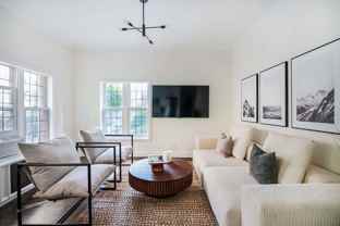10 5th Ave - Photo 1 of 1