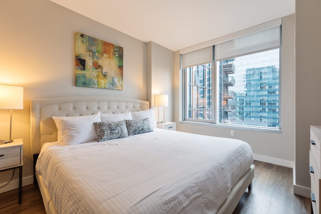 5 Fan Pier Boulevard - Photo 5 of 38