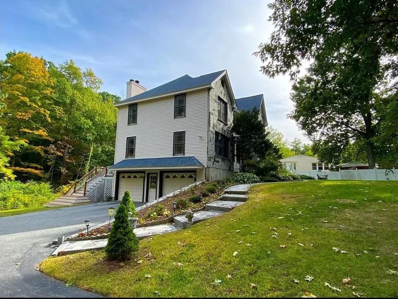 340 River Rd #1059119P - Photo 5 of 29