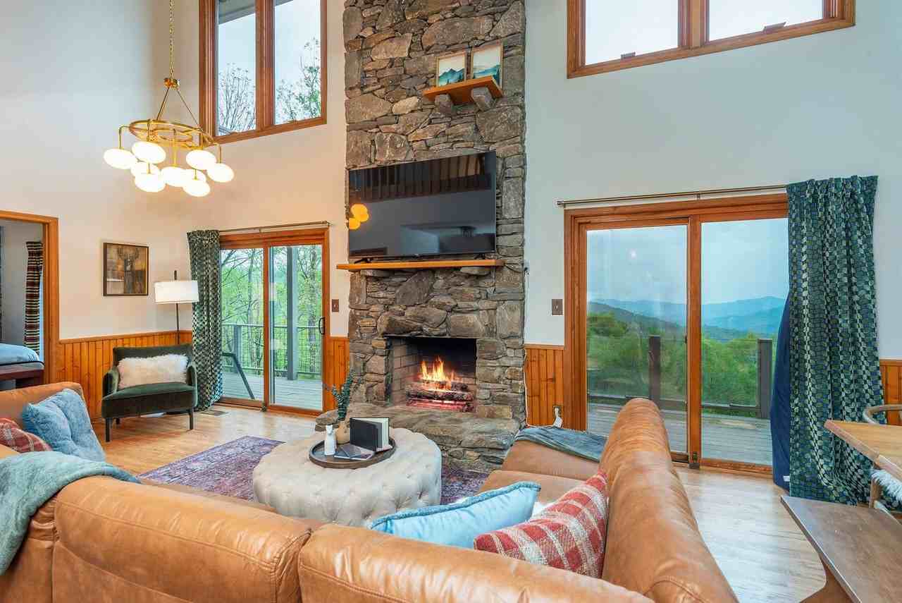 36 Randall Dr #1232018P - Photo 4 of 50