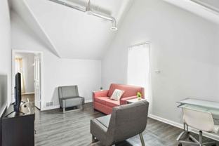 1125 Lansing St - Photo 1 of 1