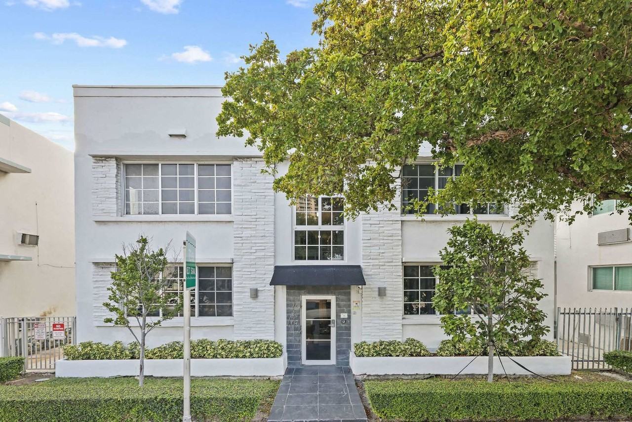 7340 Harding Avenue - Photo 7 of 46