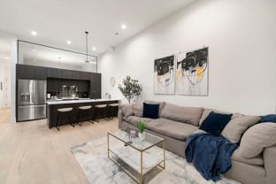 318 W Grand Ave - Photo 1 of 1