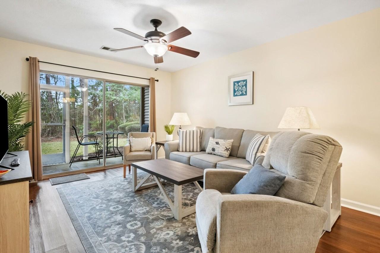 390 Pinehurst Ln #1253447P - Photo 7 of 21