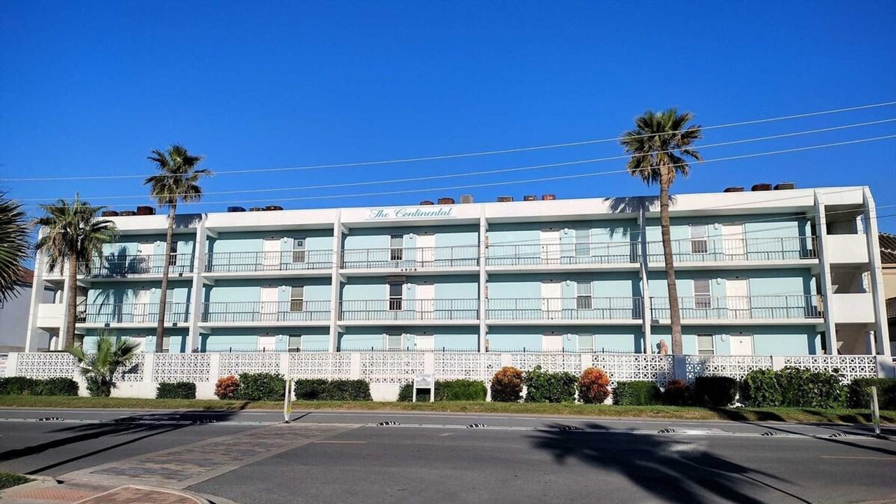 4908 Gulf Blvd #1255598P - Photo 7 of 25