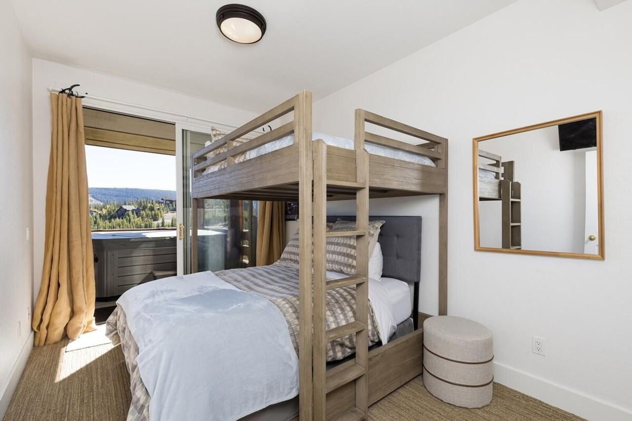 7 Saddle Ridge Rd #1255647P - Photo 4 of 43