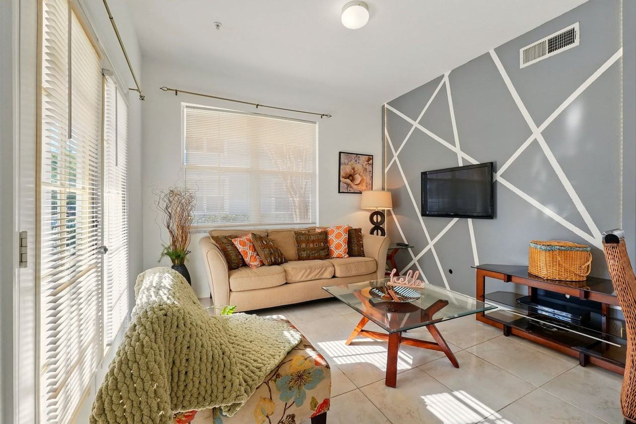 4005 Venetian Bay Dr #1257496P - Photo 3 of 35